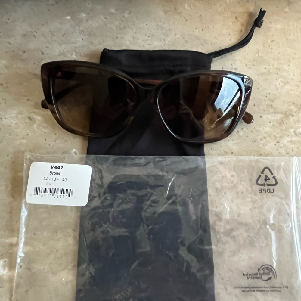 Vera Wang Brown Sunglasses